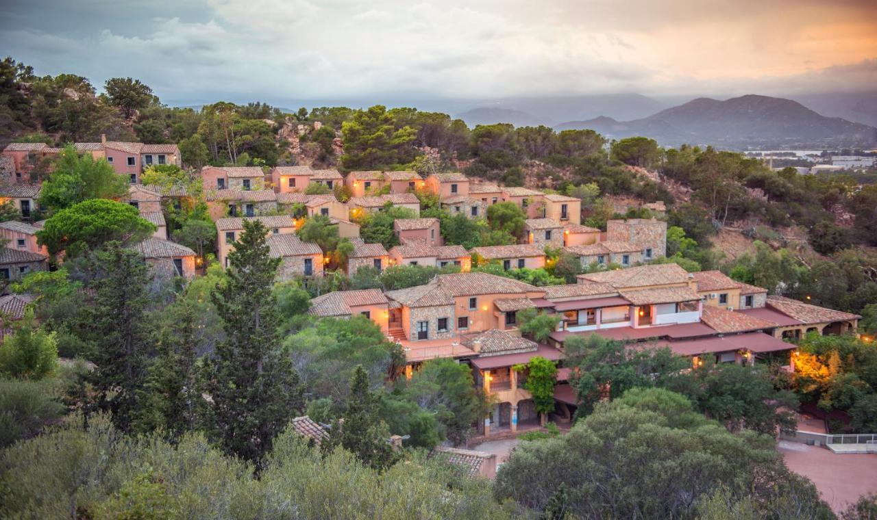 Arbatax Park Resort - Borgo Cala Moresca Dış mekan fotoğraf